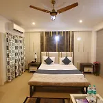 Hotel Oppera Delhi International Airport