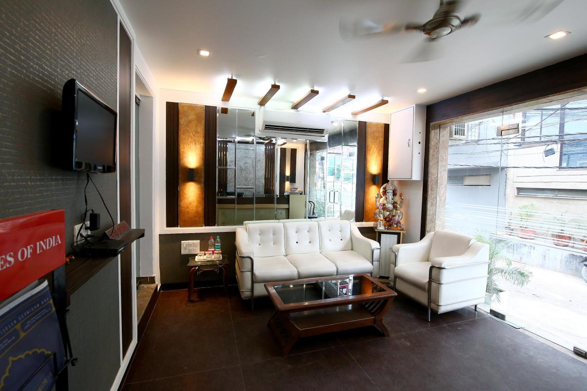 Oppera Delhi International Airport 4*